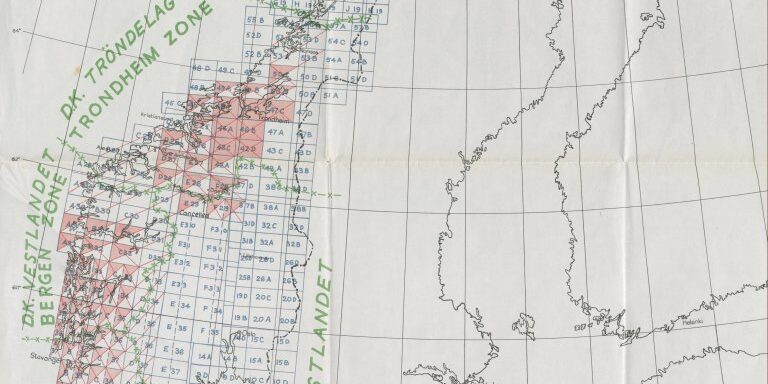 «Outline Map, Norway, Allied Military Zones, Norwegian Military Districts, Combined Districts & Zone Boundaries” (DKV UA 001, side 76 (Arkivverket/Statsarkivet i Bergen).