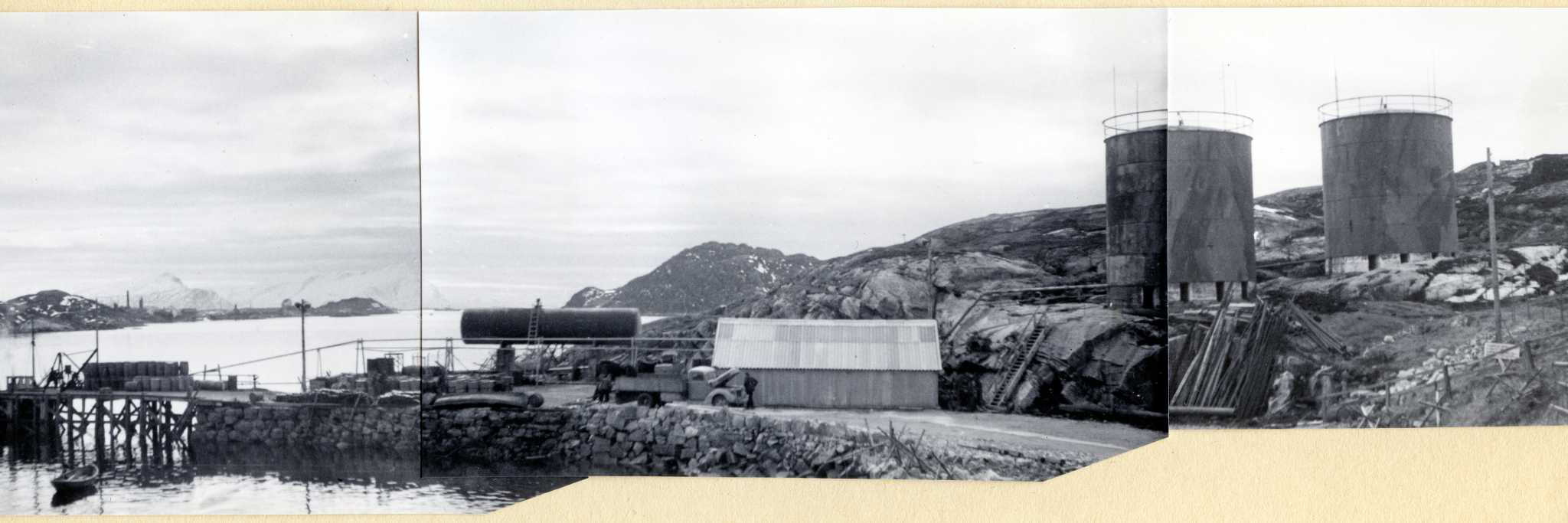 Vestlandske Petroleumskompani/Esso tankanlegg under andre verdenskrig. Foto tatt av de tyske militære troppene i Norge.