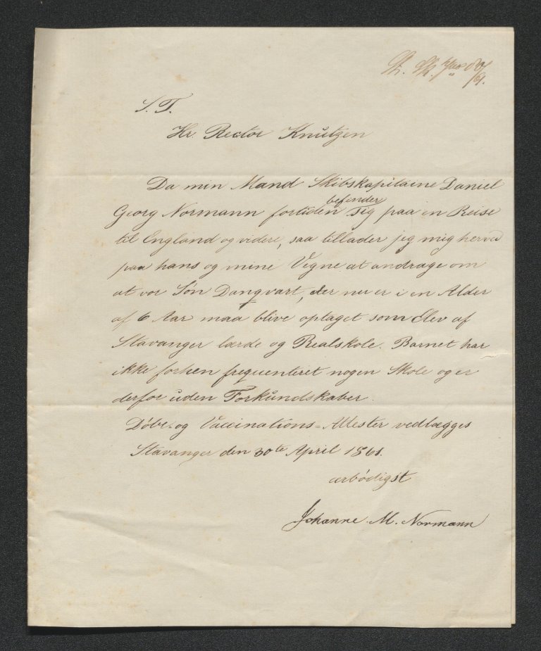 Utsnitt fra sakarkivet som viser et brev fra 1861, der en mor søker om opptak av sønnen Danqvart til Stavanger lærde og Realskole.